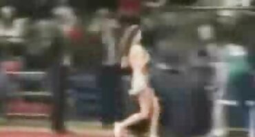 sex áo ngủ Cô gái fucked hoang dã trong ass. heo69